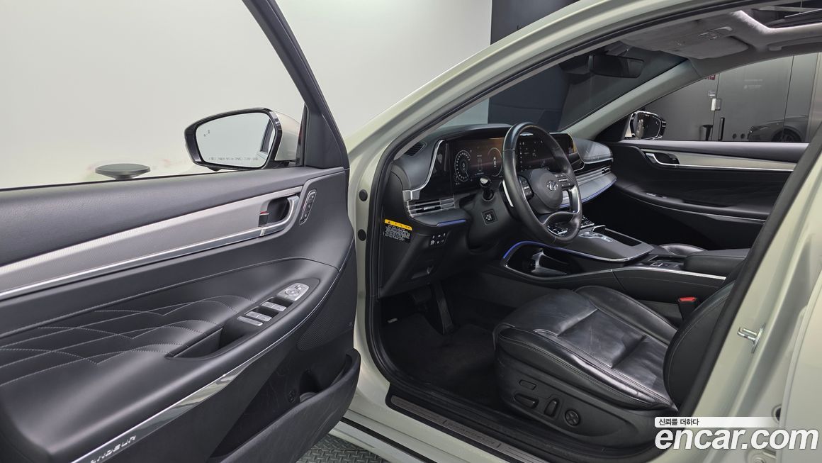 Hyundai Grandeur 2020