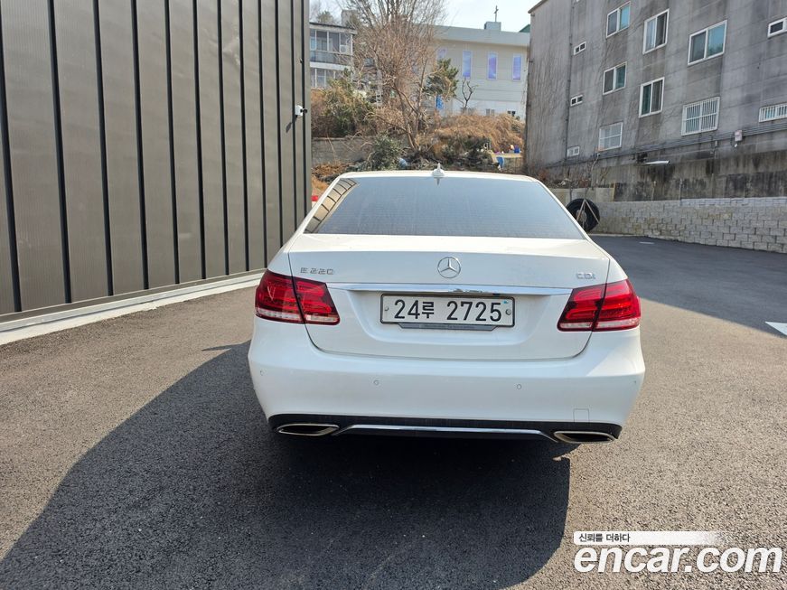 Mercedes-Benz E-Class 2015