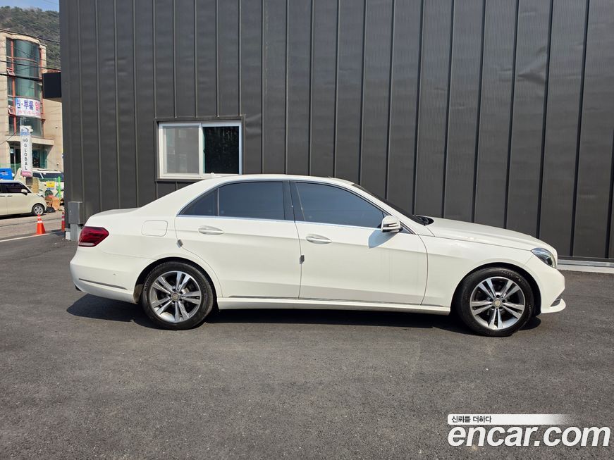Mercedes-Benz E-Class 2015
