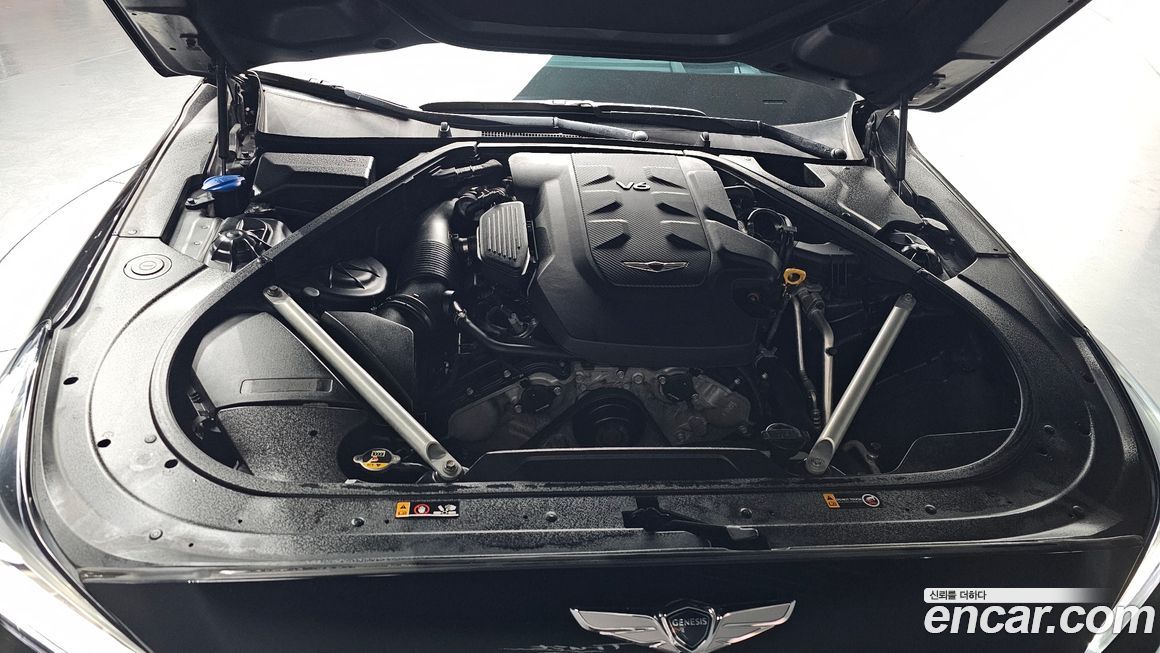 Genesis EQ900 2018