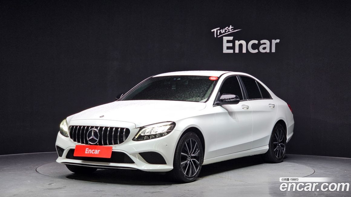 Mercedes-Benz C-Class 2019