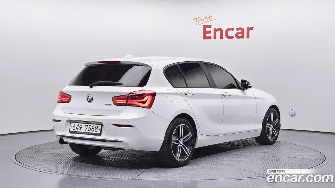 BMW 1-Series 2019