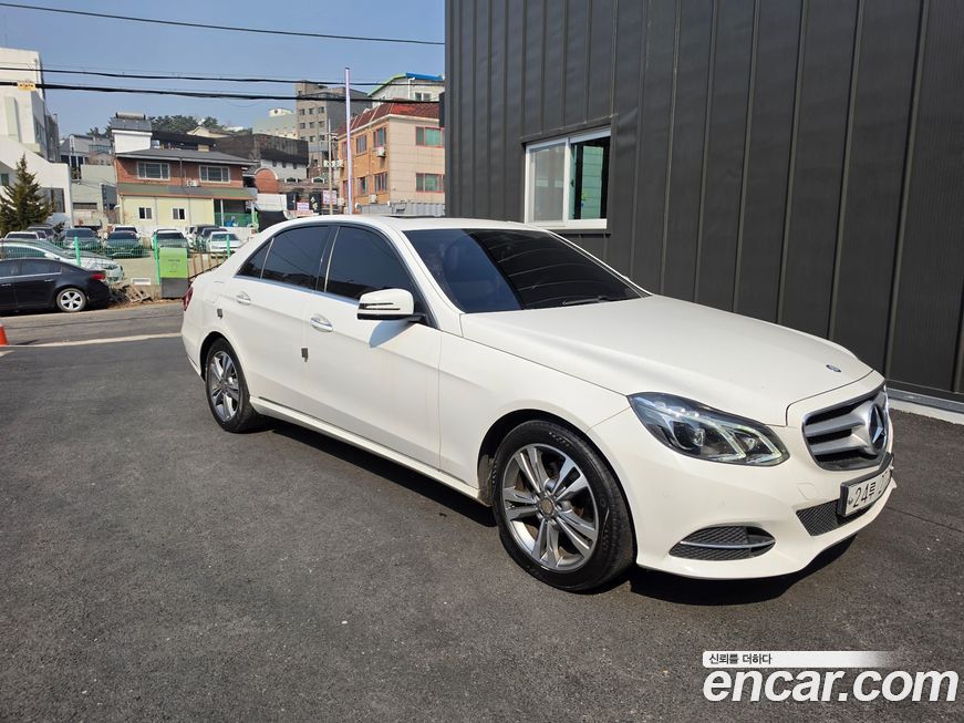 Mercedes-Benz E-Class 2015