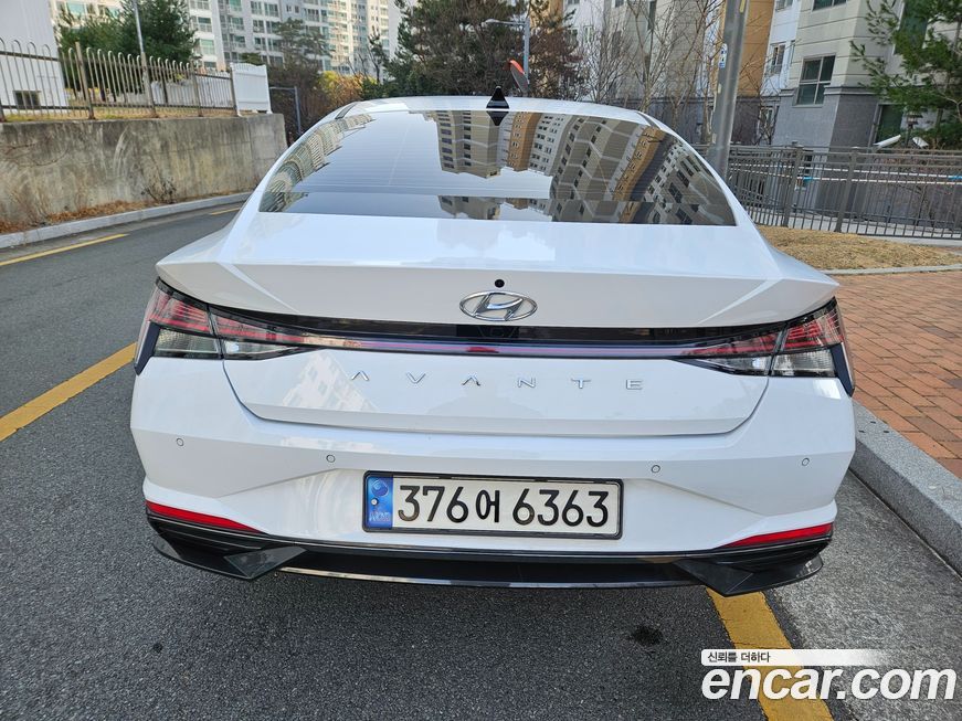 Hyundai AVANTE 2023