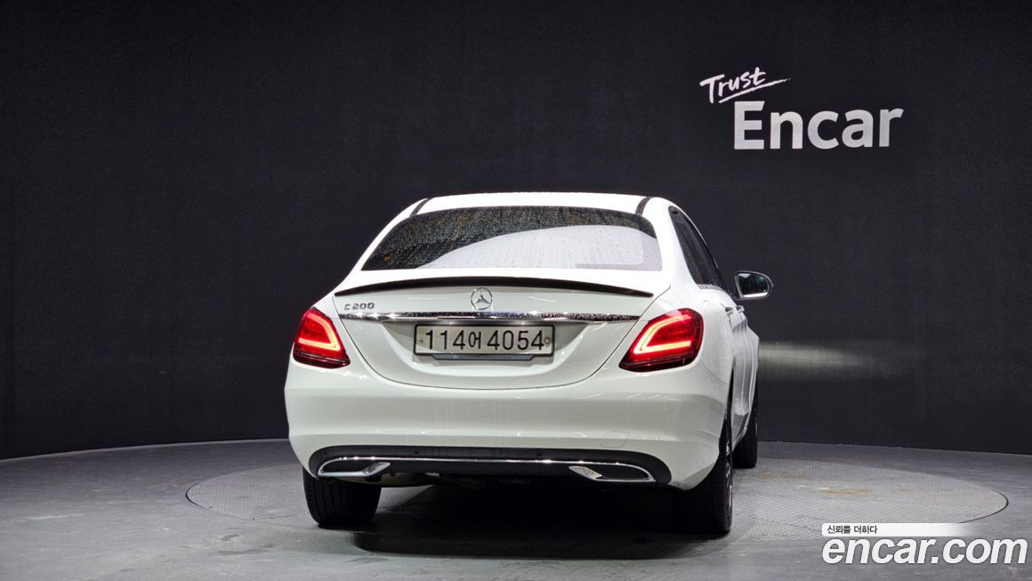 Mercedes-Benz C-Class 2019