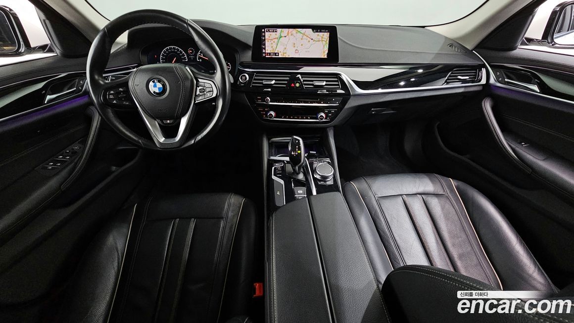 BMW 5-Series 2019