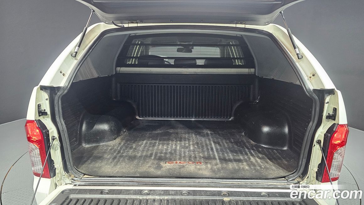 KG_Mobility_Ssangyong KORANDO 2013