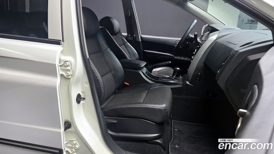 KG_Mobility_Ssangyong KORANDO 2013