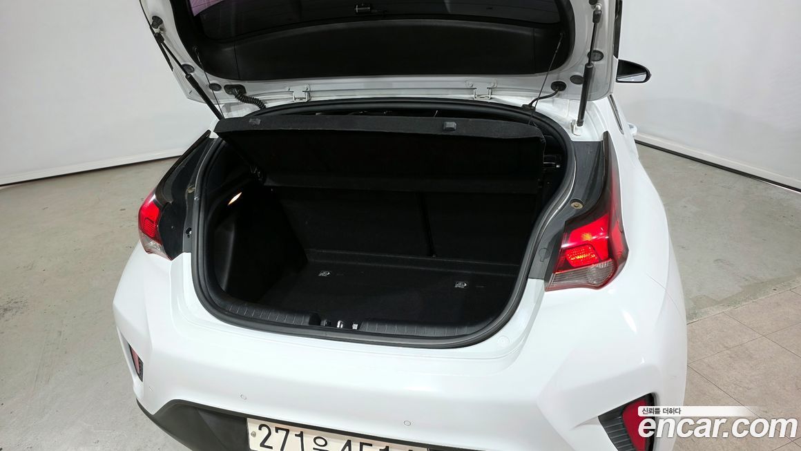 Hyundai Veloster 2018