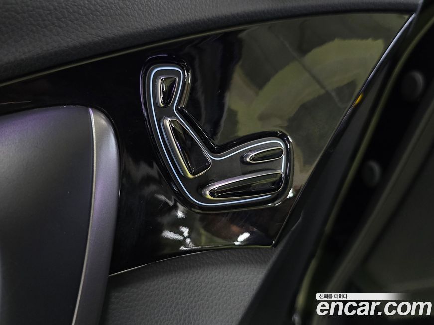 Hyundai Grandeur 2012