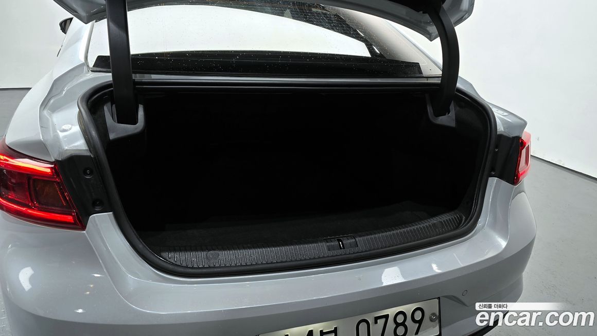 Renault-KoreaSamsung SM6 2016