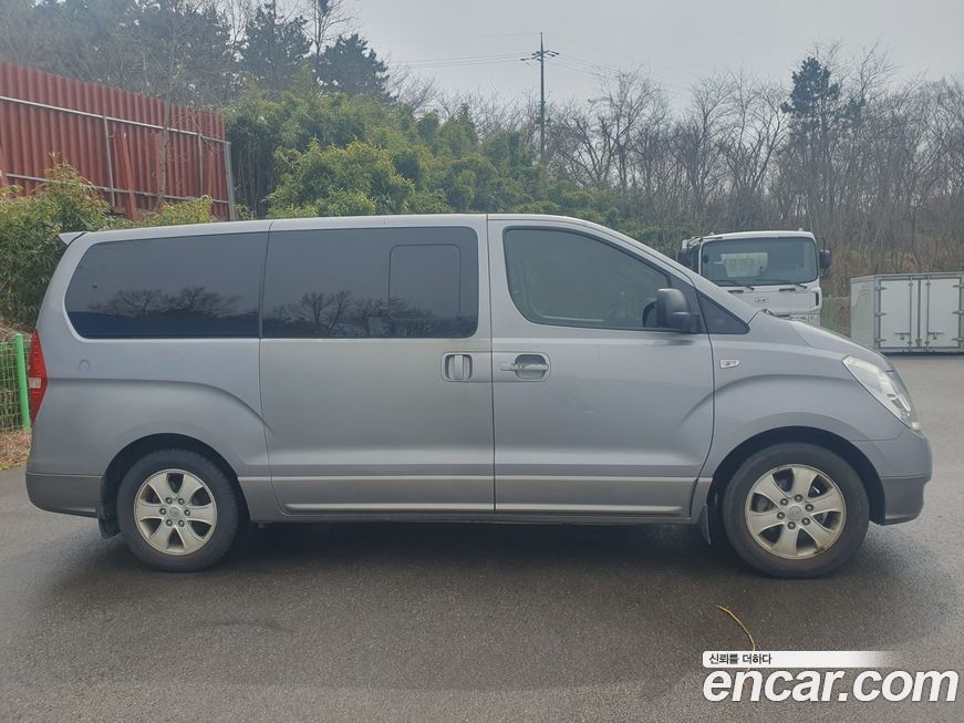 Hyundai Starex 2011