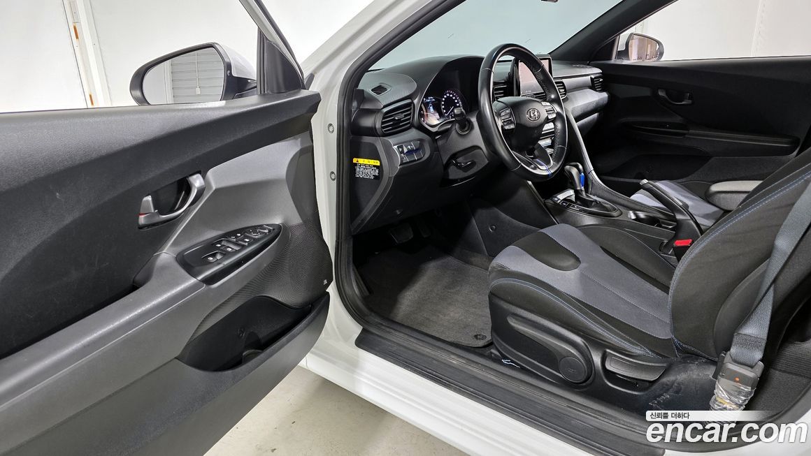 Hyundai Veloster 2018