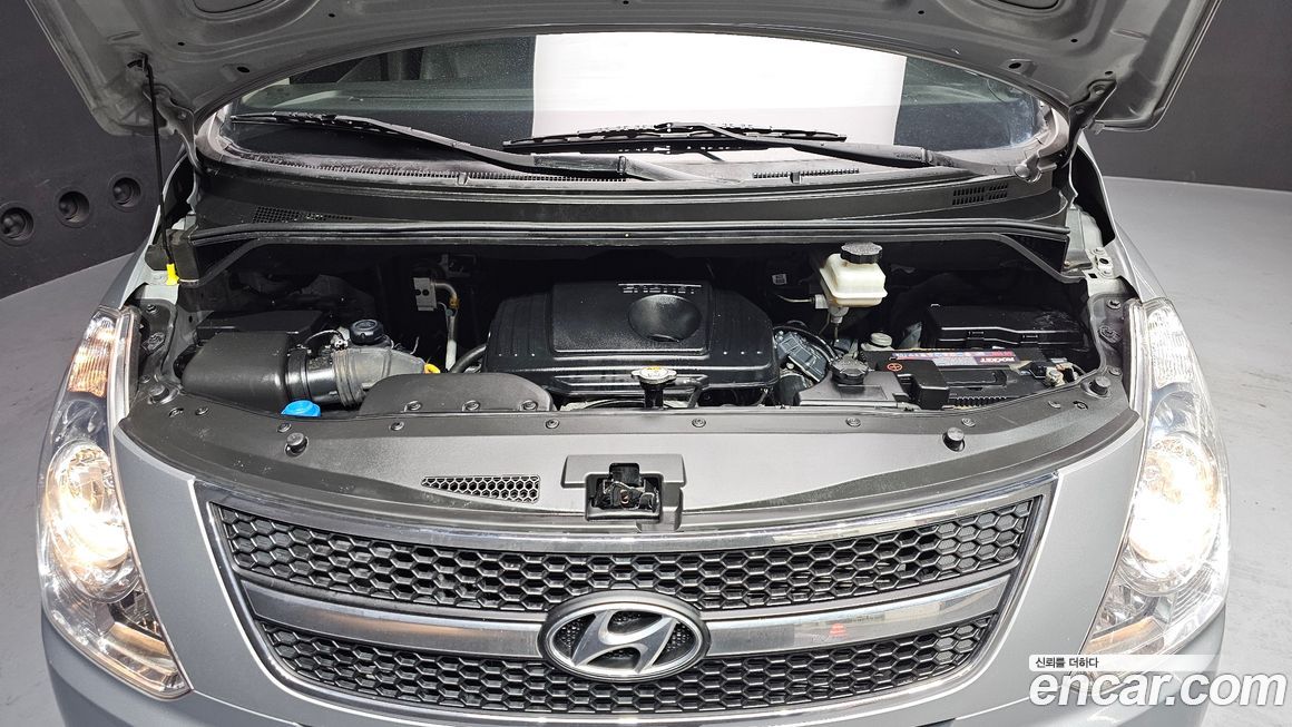Hyundai Starex 2015