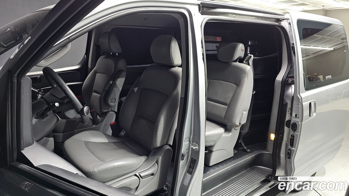Hyundai Starex 2015