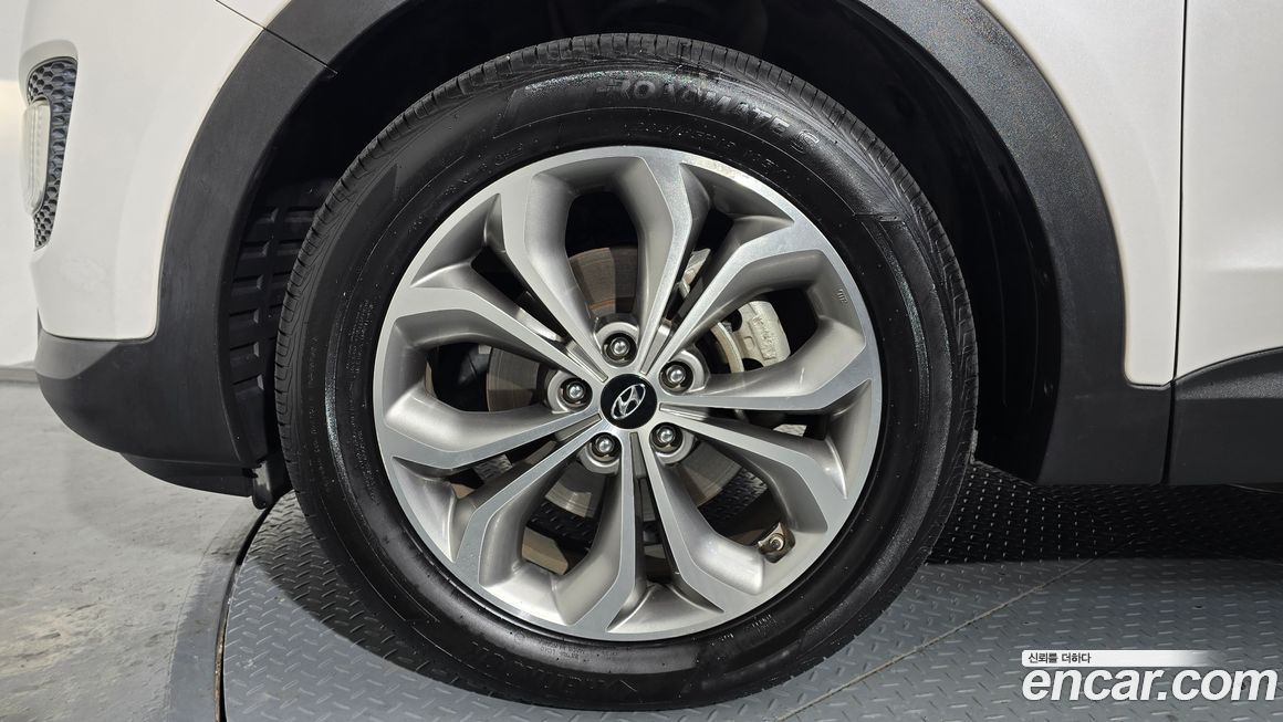 Hyundai Santafe 2015