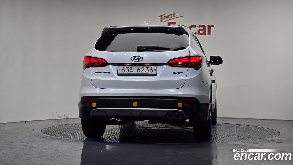 Hyundai Santafe 2015