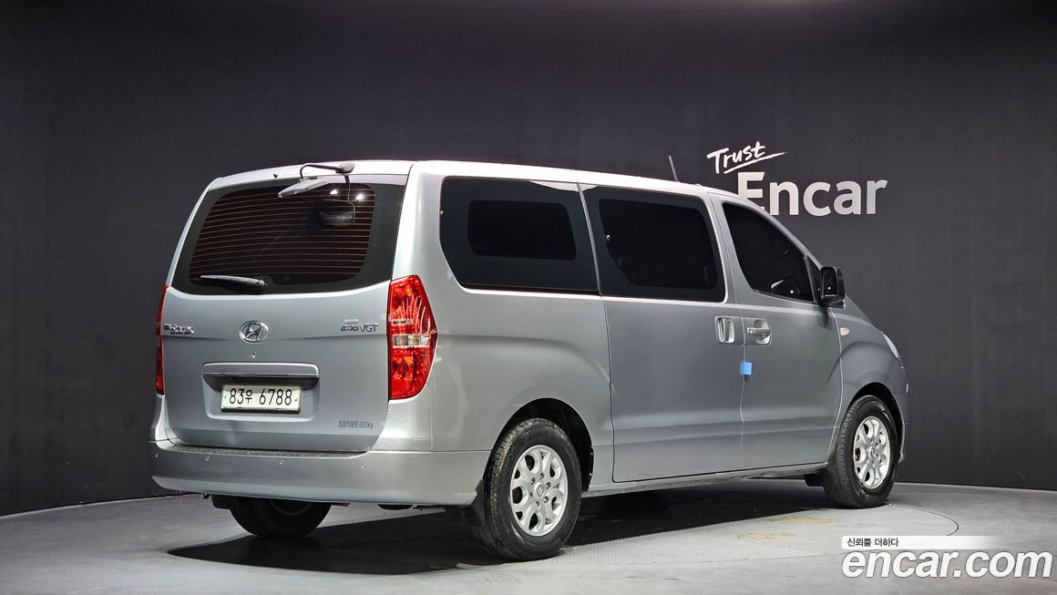 Hyundai Starex 2015