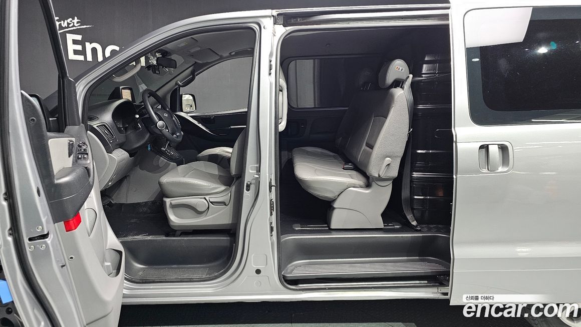 Hyundai Starex 2015
