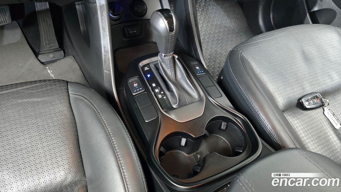 Hyundai Santafe 2015