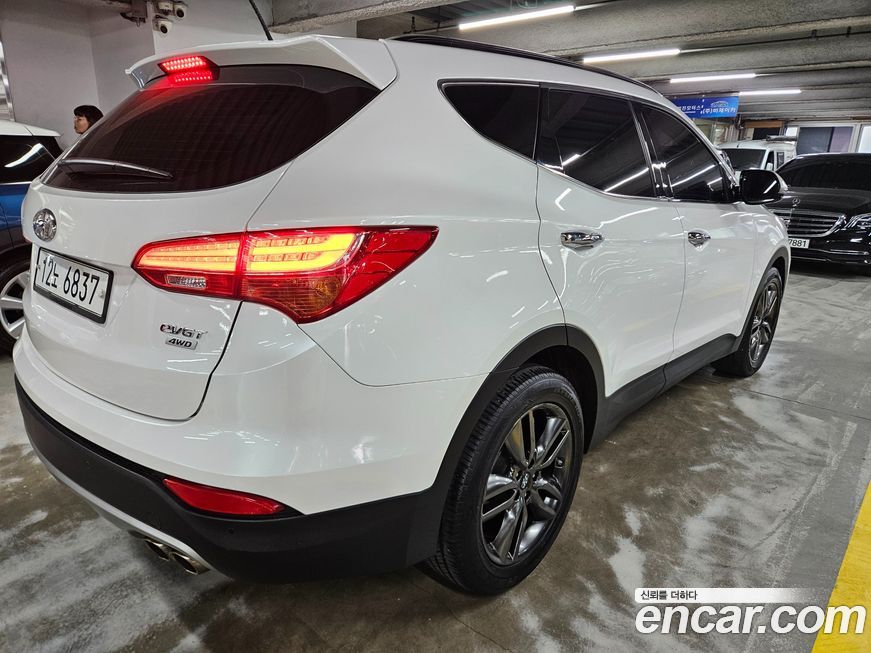 Hyundai Santafe 2015