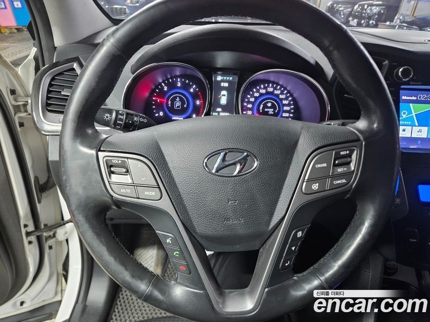 Hyundai Santafe 2015