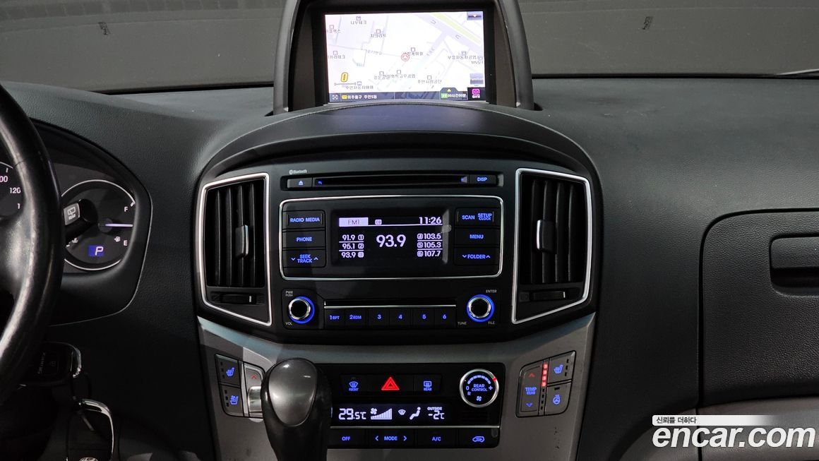 Hyundai Starex 2017