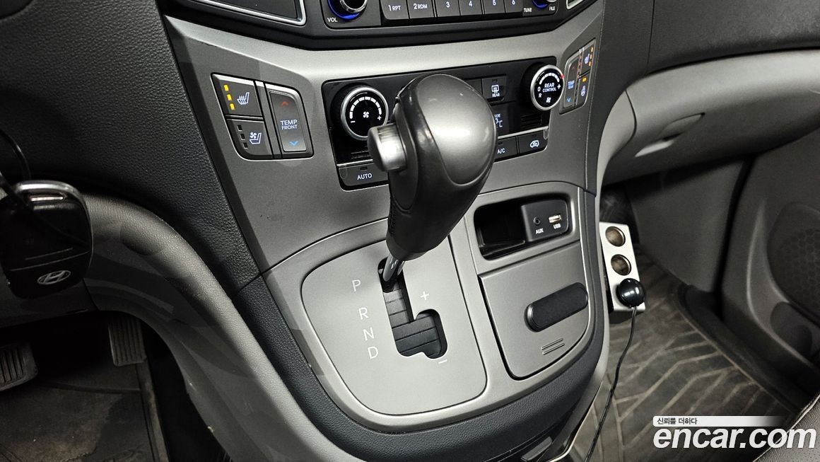 Hyundai Starex 2017