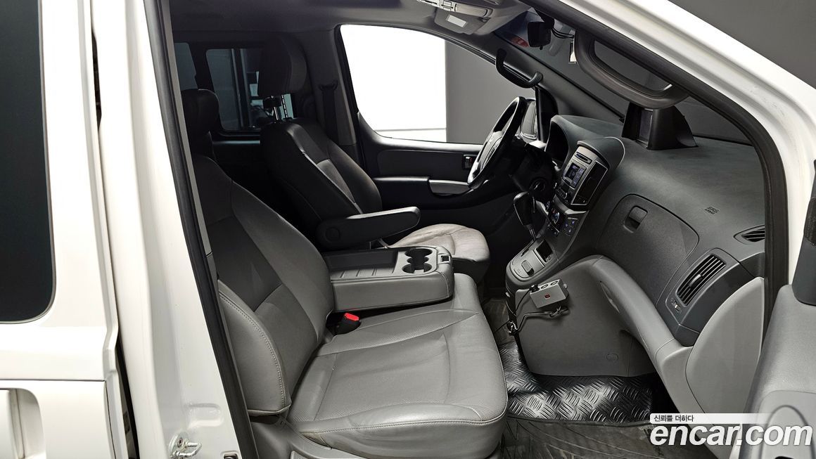 Hyundai Starex 2017