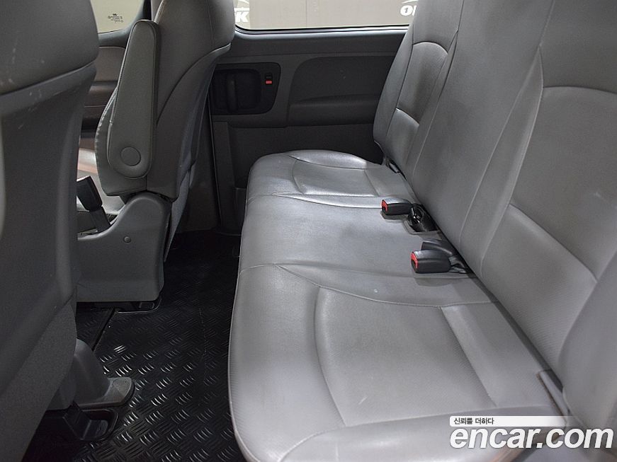 Hyundai Starex 2018