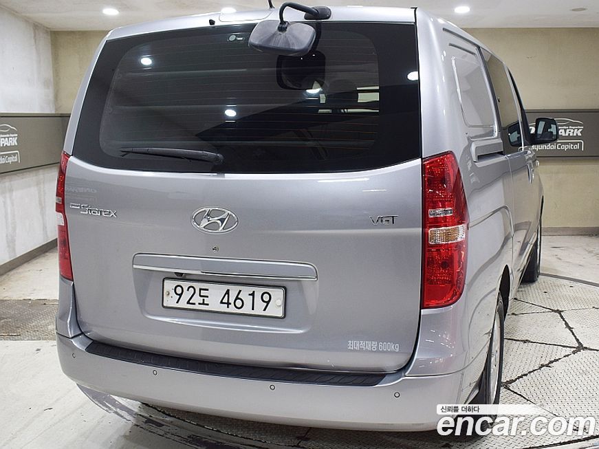 Hyundai Starex 2018