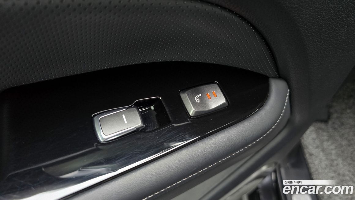 KG_Mobility_Ssangyong Rexton 2018