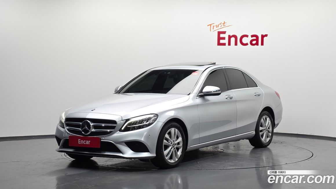 Mercedes-Benz C-Class 2019