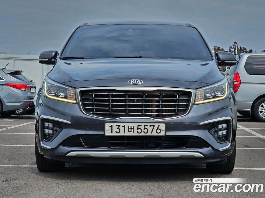 Kia Canival 2019