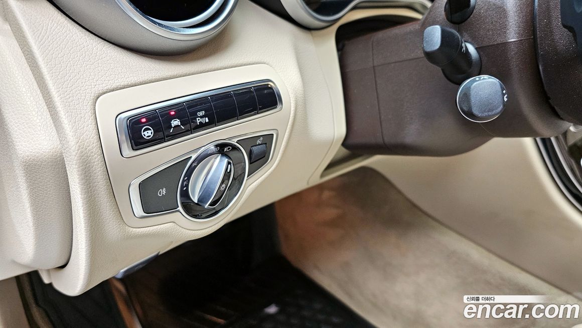 Mercedes-Benz C-Class 2015