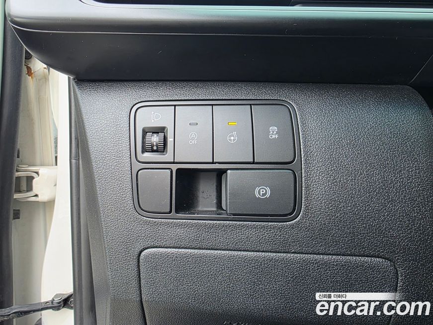 Hyundai Staria 2024
