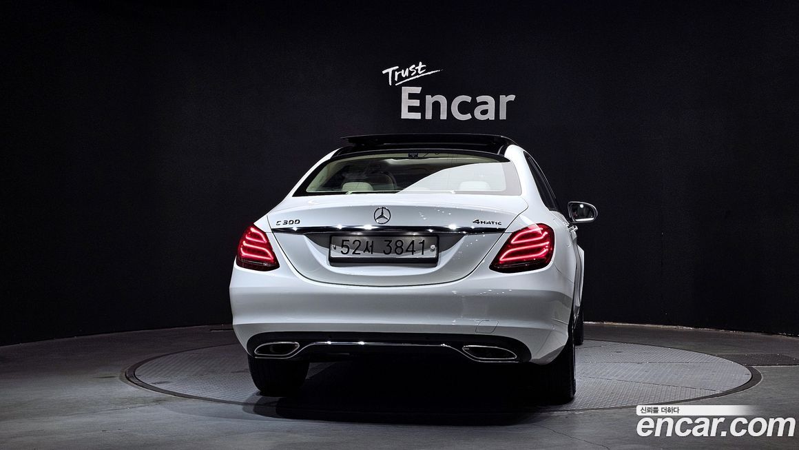 Mercedes-Benz C-Class 2015