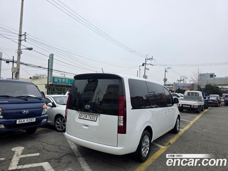 Hyundai Staria 2024