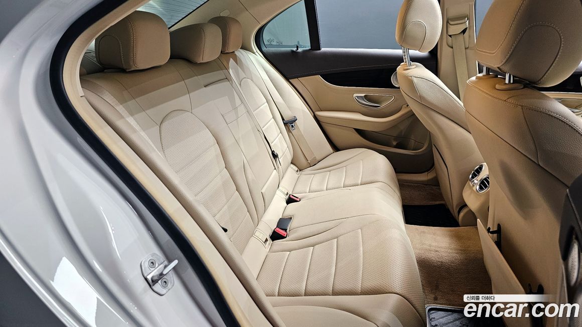 Mercedes-Benz C-Class 2015