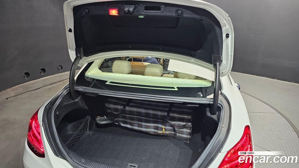 Mercedes-Benz C-Class 2015