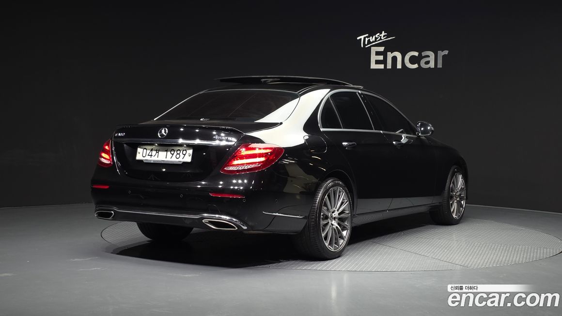 Mercedes-Benz E-Class 2017