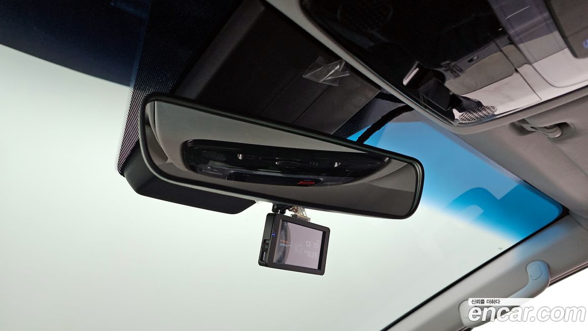 Hyundai Staria 2022