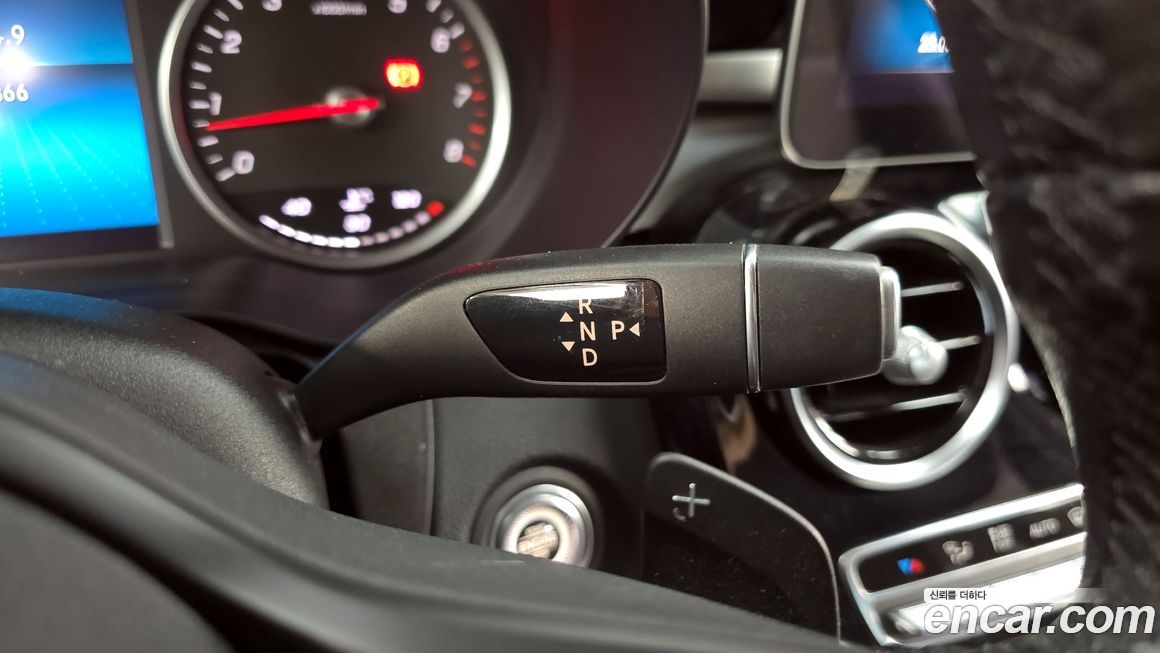 Mercedes-Benz C-Class 2019