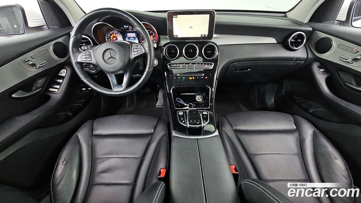 Mercedes-Benz GLC-Class 2018