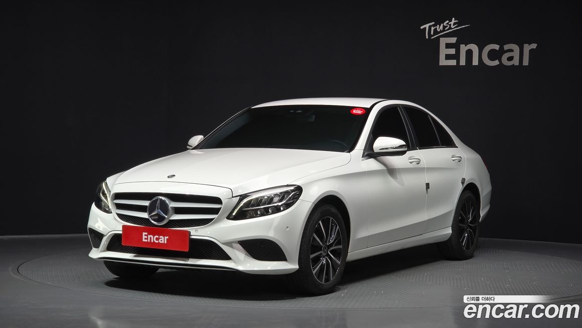 Mercedes-Benz C-Class 2019