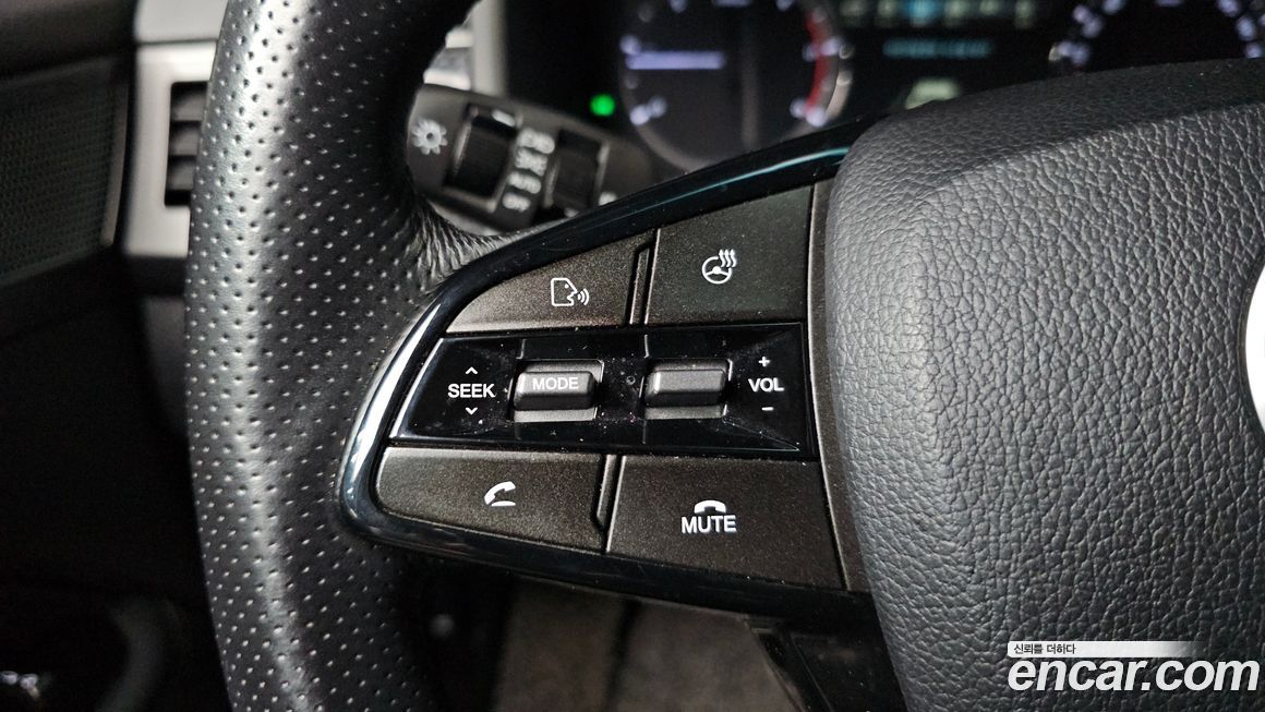 KG_Mobility_Ssangyong Rexton 2020