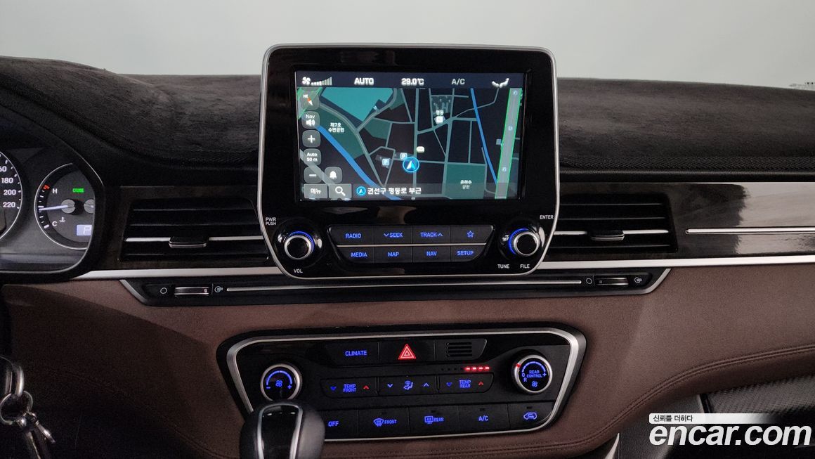 Hyundai Starex 2020