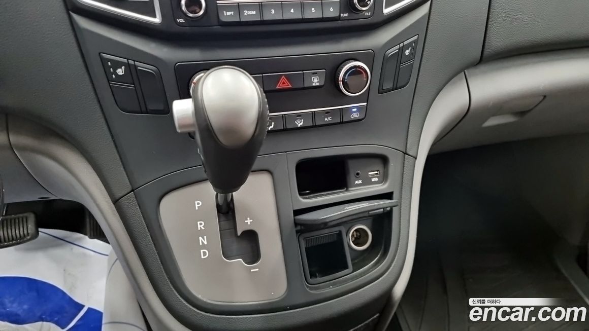 Hyundai Starex 2019