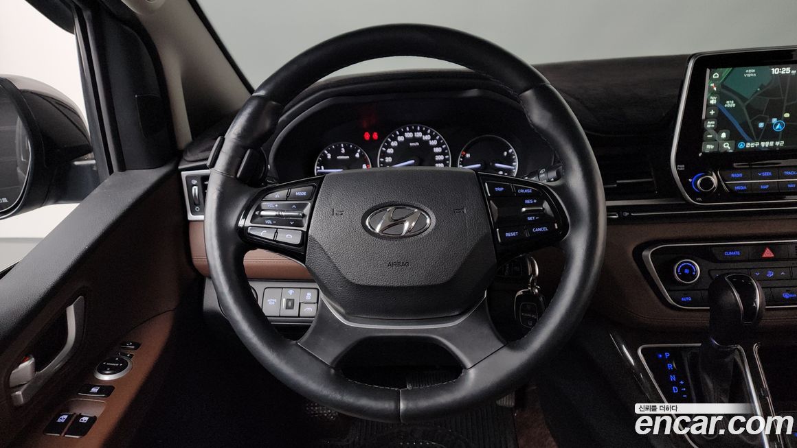 Hyundai Starex 2020