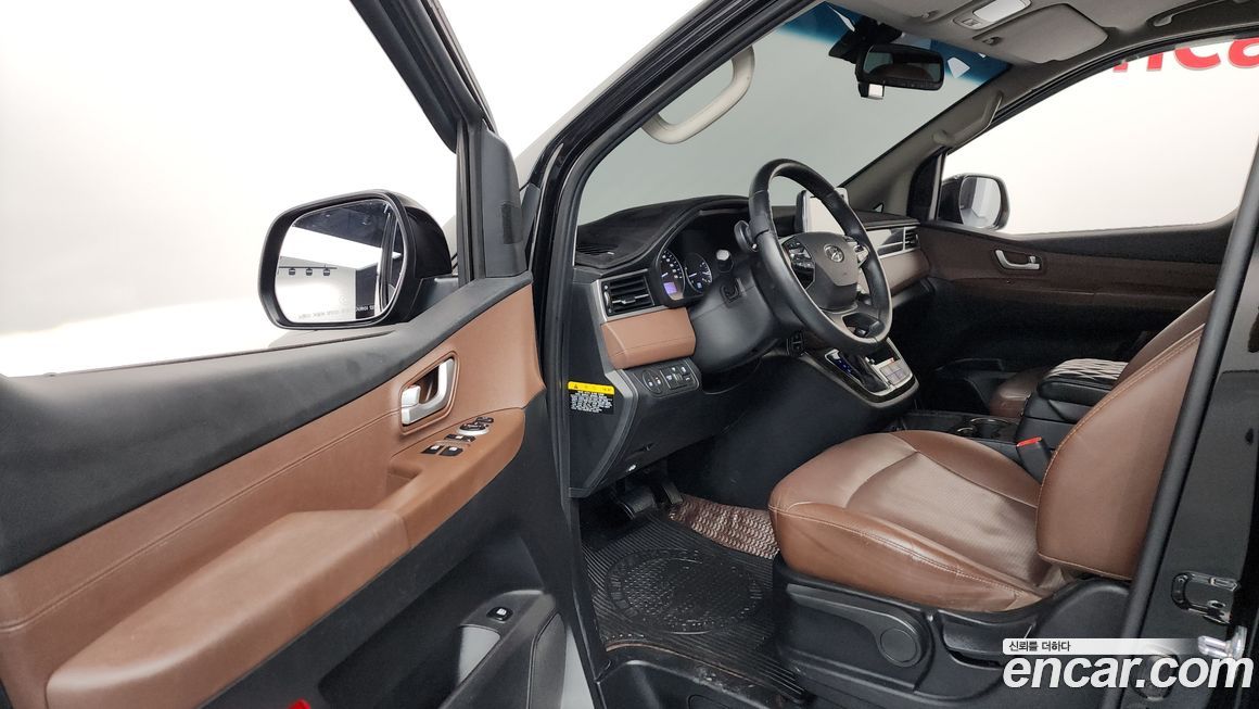 Hyundai Starex 2020